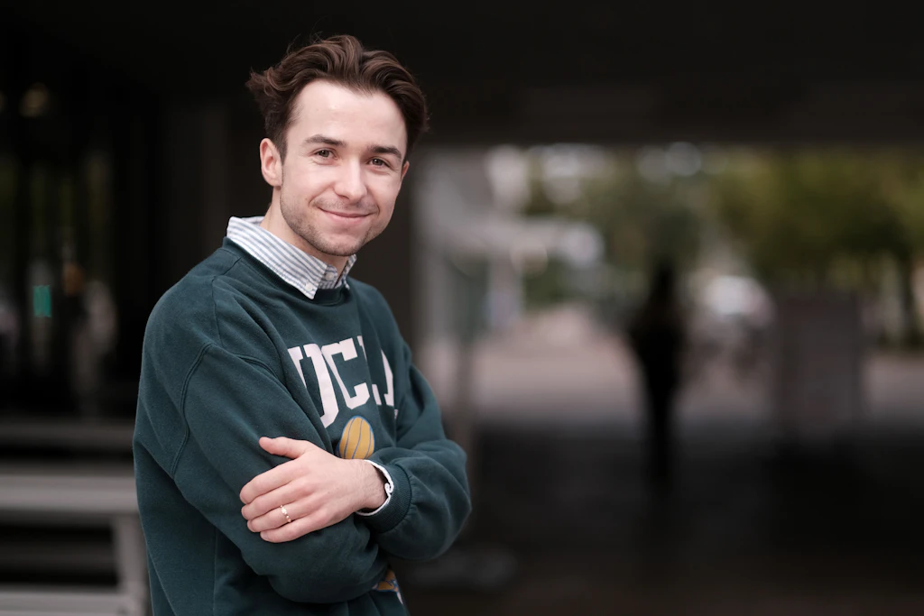 Der ukrainische Abiturient Ostap Hanuliak arbeitet jedes Wochenende an seinem Projekt „First Gen to Harvard“.