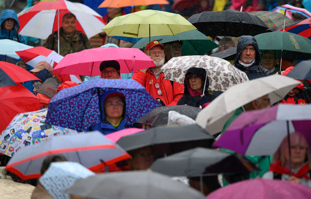 Diese Bauernregel erklärt das Sommerende: Regnerischer Oktober beginnt