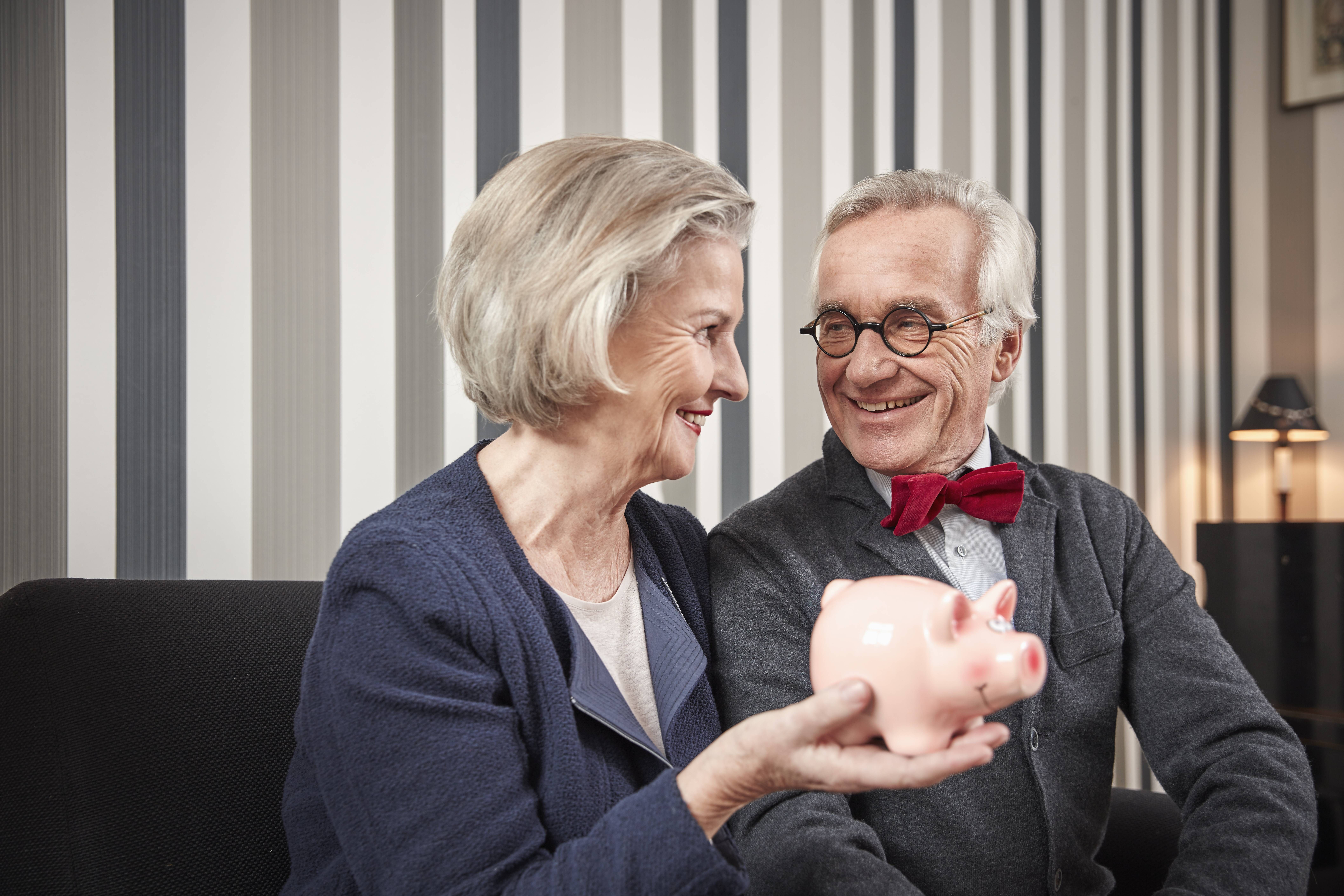 Renten-Hammer! Neue Grundsicherungs-Regel: Diese Rentner gewinnen und diese verlieren