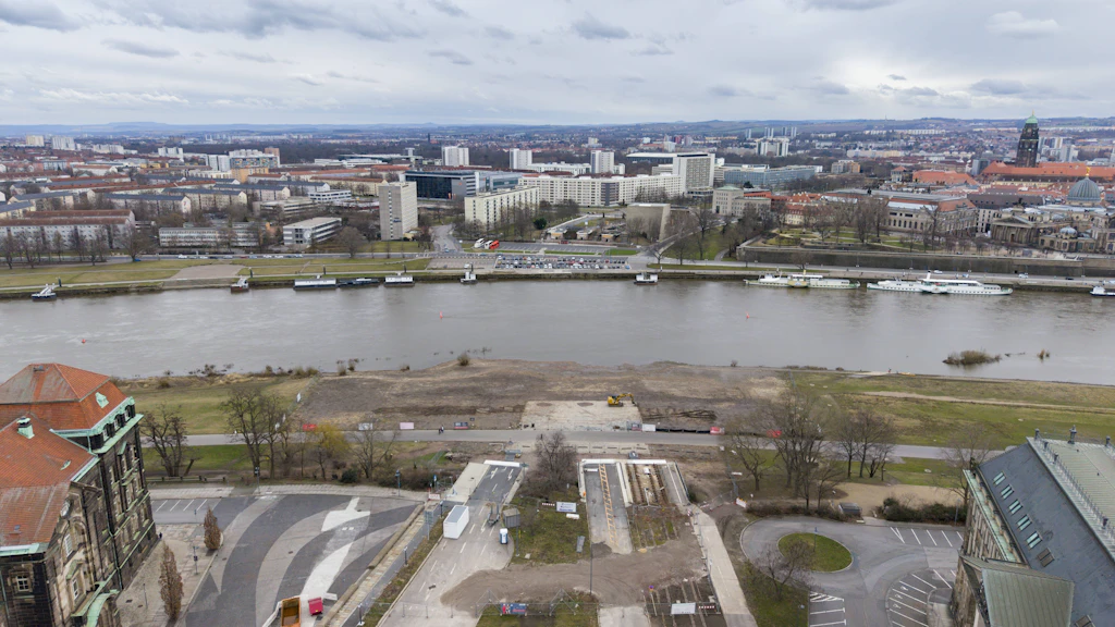 Dresden: Planungsauftrag für Carolabrücke steht