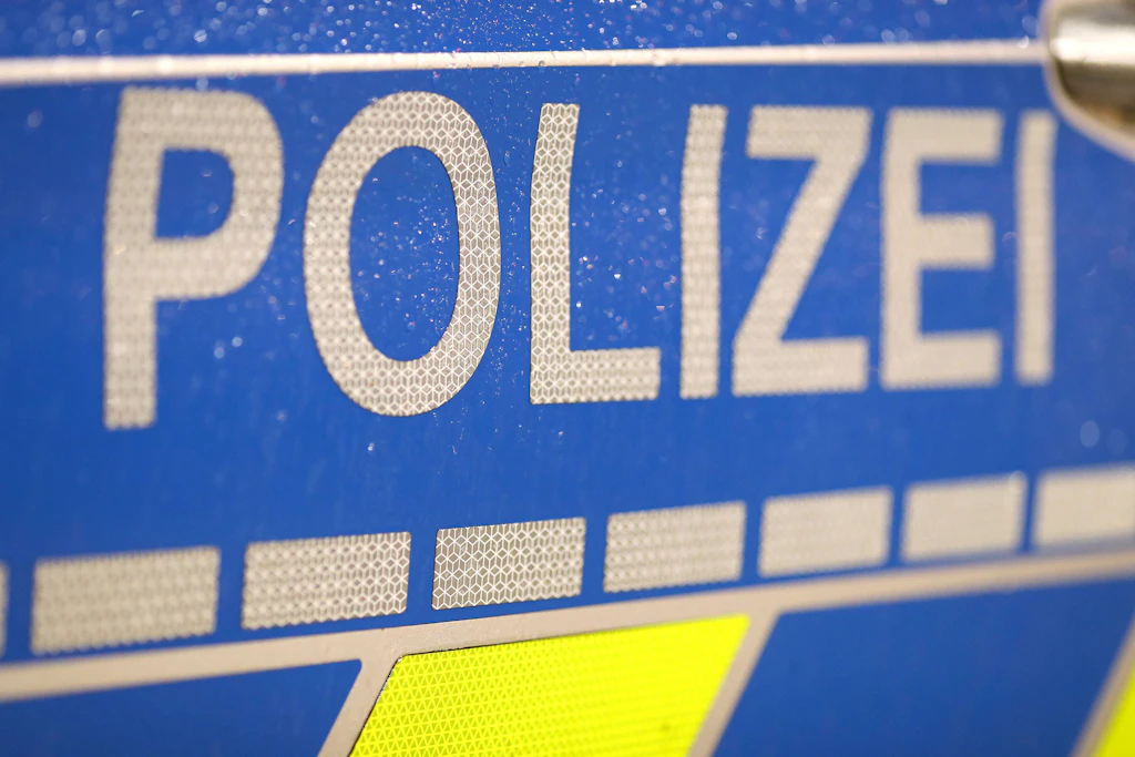 Polizei in Leipzig: Nach einem Handtaschenraub im Zentrum-Südost sucht die Polizei nach dem unbekannten Täter.