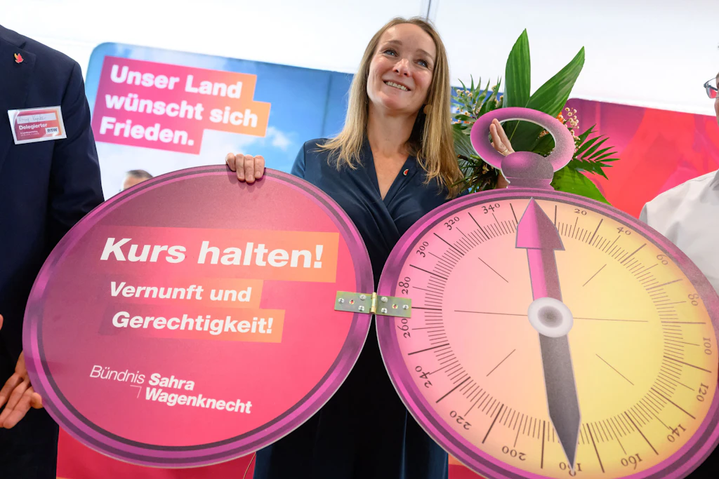 BSW-Frontfrau in Sachsen-Anhalt, Claudia Wittig, wurde von ihren sächsischen Parteifreunden gefeiert.
