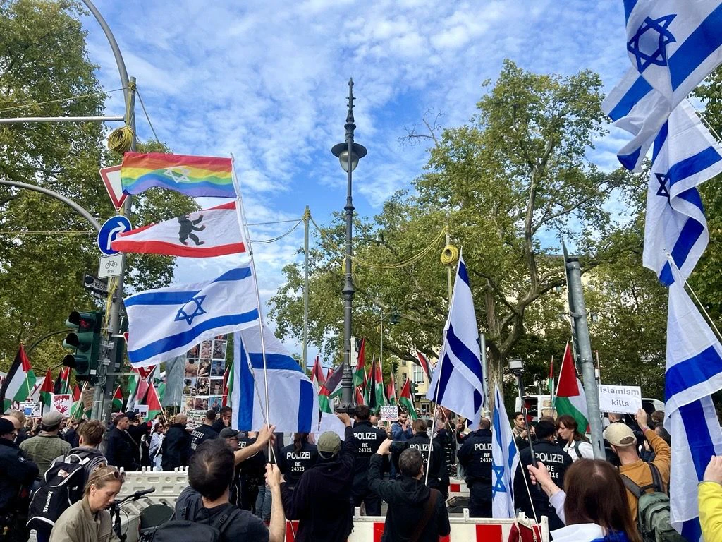 Nahost-Demos mitten in Kreuzberg: Der Antisemitismus-Streit um die Linkspartei läuft mit
