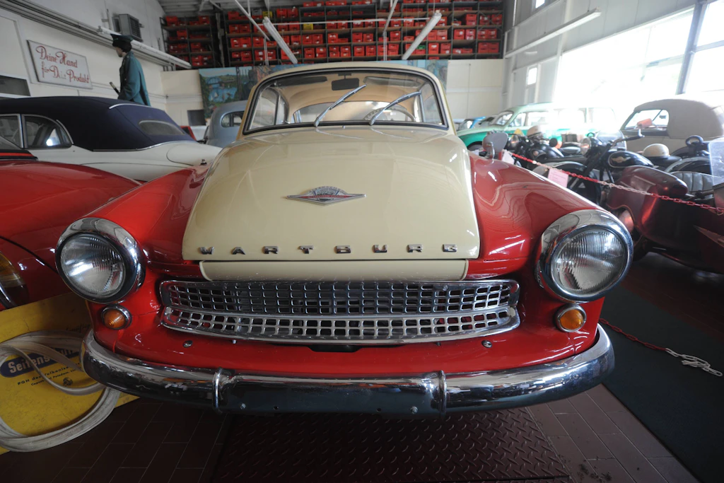 Dieser prachtvolle Wartburg 311 gehörte schon 2009 zur Sammlung des Museums.