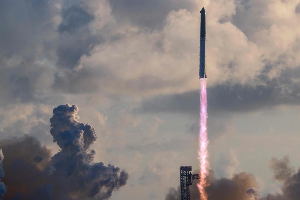 Die Starship-Rakete von SpaceX startet am 28. September 2026 zu ihrem 14. Testflug im US-Bundesstaat Texas.
