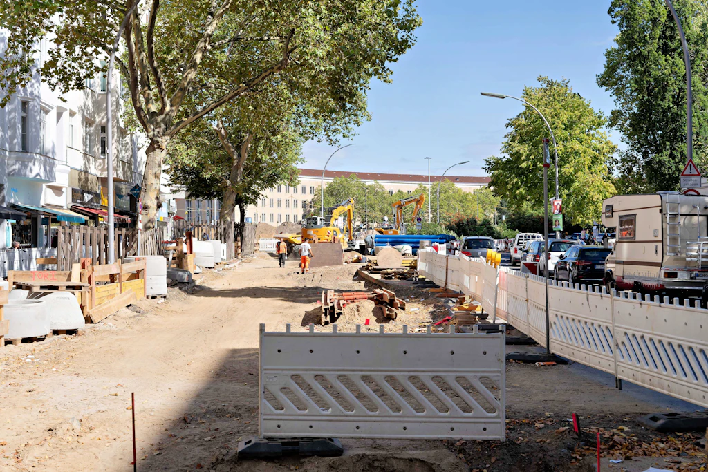 Der Platz der Luftbrücke und seine Umgebung sind eine Dauerbaustelle.