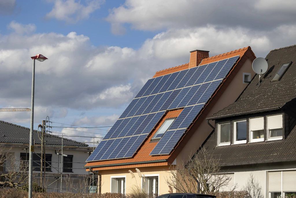 Firma aus Leipzig ist pleite: Über 45.000 Solaranlagen installiert, jetzt kommt kein Geld mehr vom Investor