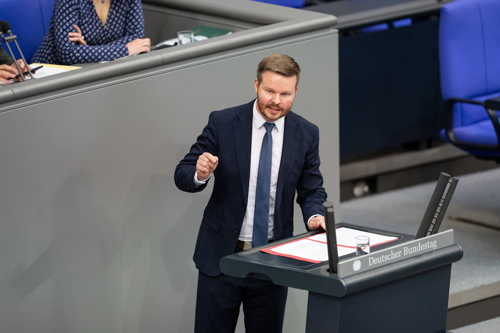 Hat sich die Zahlen der Bundesregierung genauer angeschaut: Der AfD-Bundestagsabgeordnete Michael Espendiller fordert die Einstellung der Förderungspraxis.