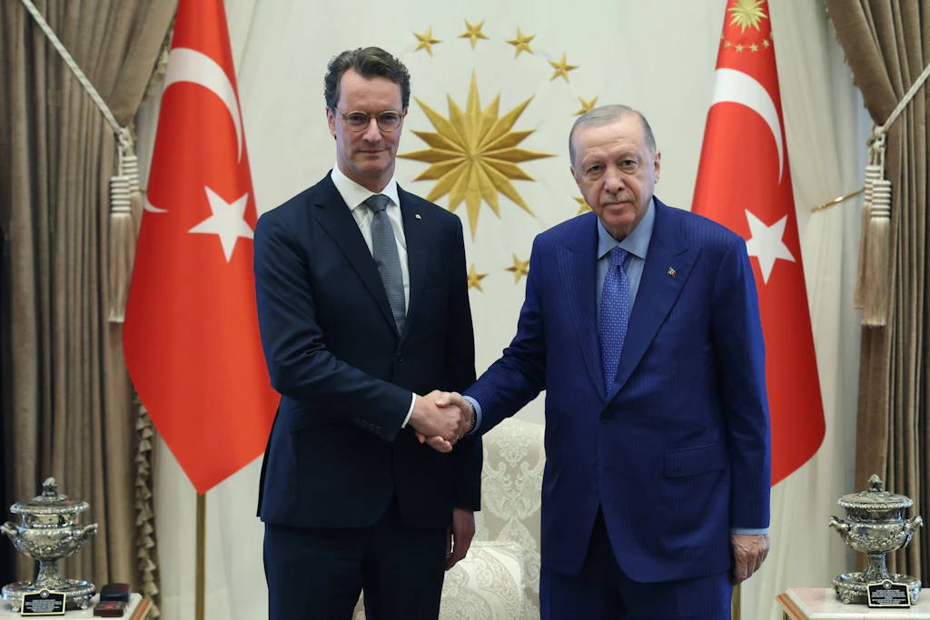 Überraschungsbesuch in Ankara: NRW-Ministerpräsident Hendrik Wüst traf den türkischen Staatspräsidenten Recep Tayyip Erdogan.