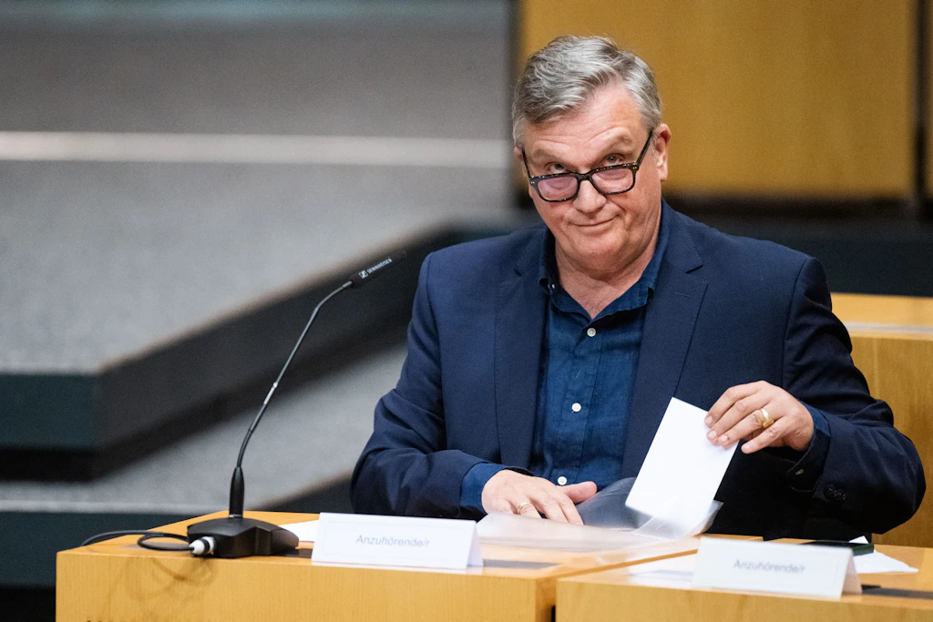 Der Komiker jüngst im Thüringer Landtag.