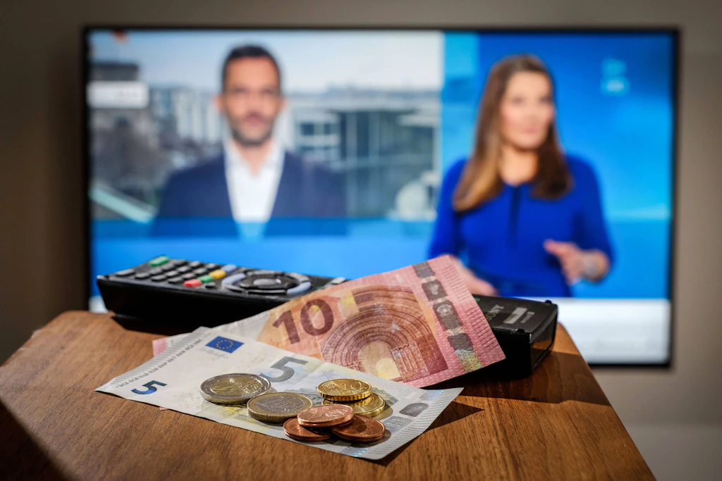 Auch wenn Sachsen-Anhalt die Rundfunkstaatsverträge kündigt, ist der <a href="https://www.berliner-kurier.de/article/gez-rundfunkbeitrag-befreiung-ablehnungsbescheid-10413711">Rundfunkbeitrag von 18,36 Euro im Monat</a> mindestens bis Ende 2028 fällig. (Symbolbild)