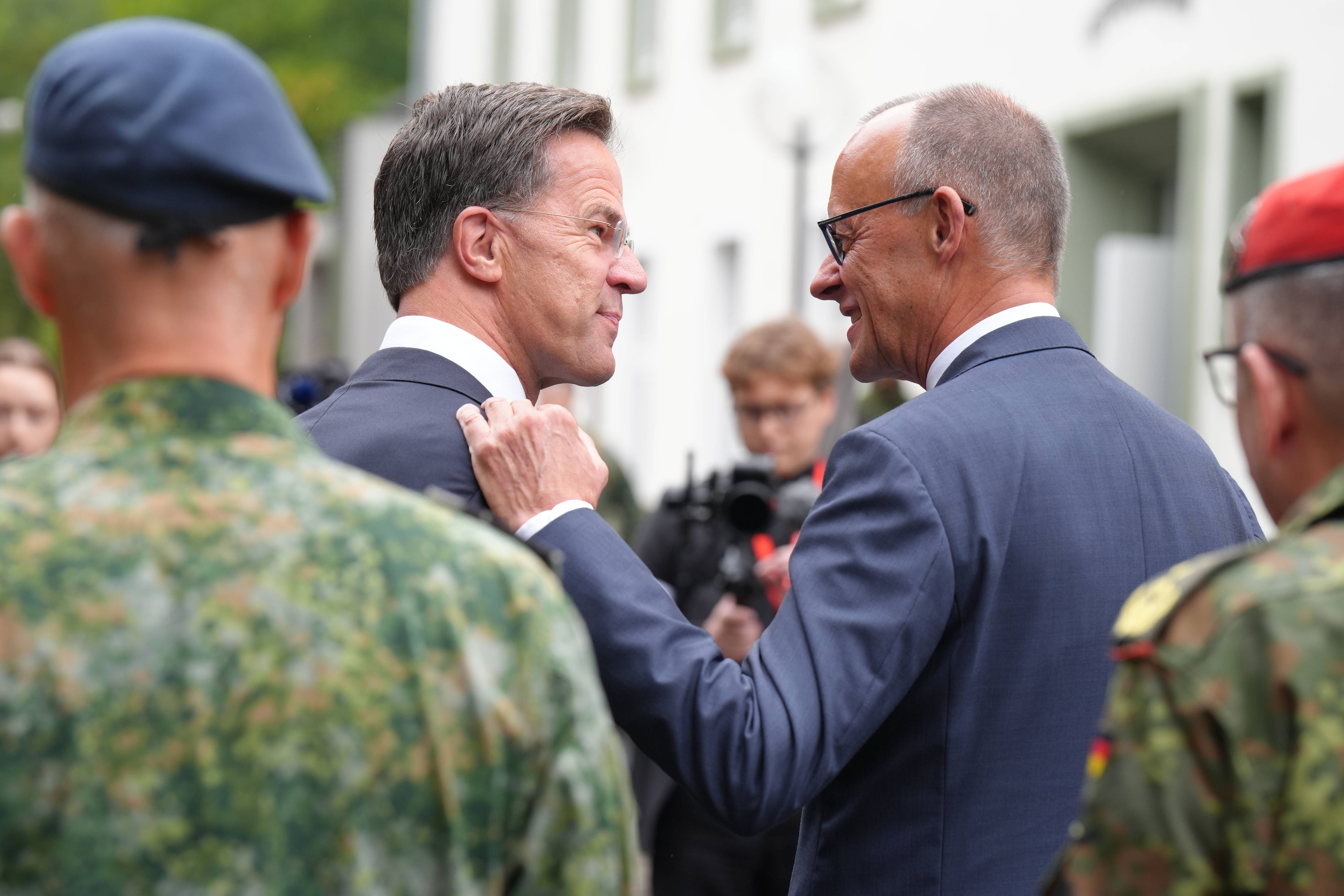 Nato erhält Friedenspreis: Ein Hoch auf die Kriegstüchtigkeit – und die eigenen Kriegsverbrechen