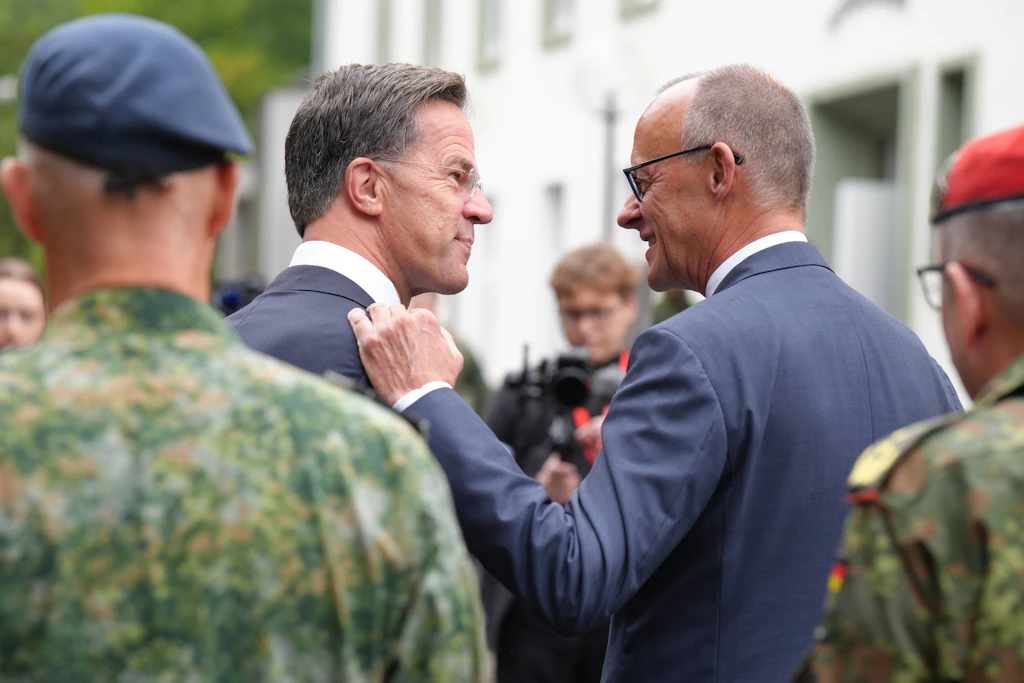 Nato erhält Friedenspreis: Ein Hoch auf die Kriegstüchtigkeit – und die eigenen Kriegsverbrechen