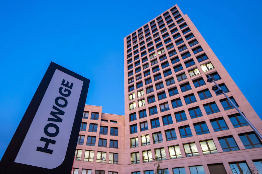 Zu den sieben landeseigenen Wohnungsunternehmen zählt auch die Howoge.