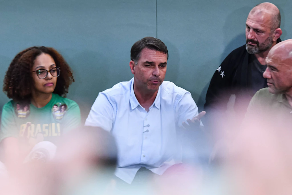 Bolsonaro-Film „Dark Horse": Streit um Richter vor Brasilien-Wahl