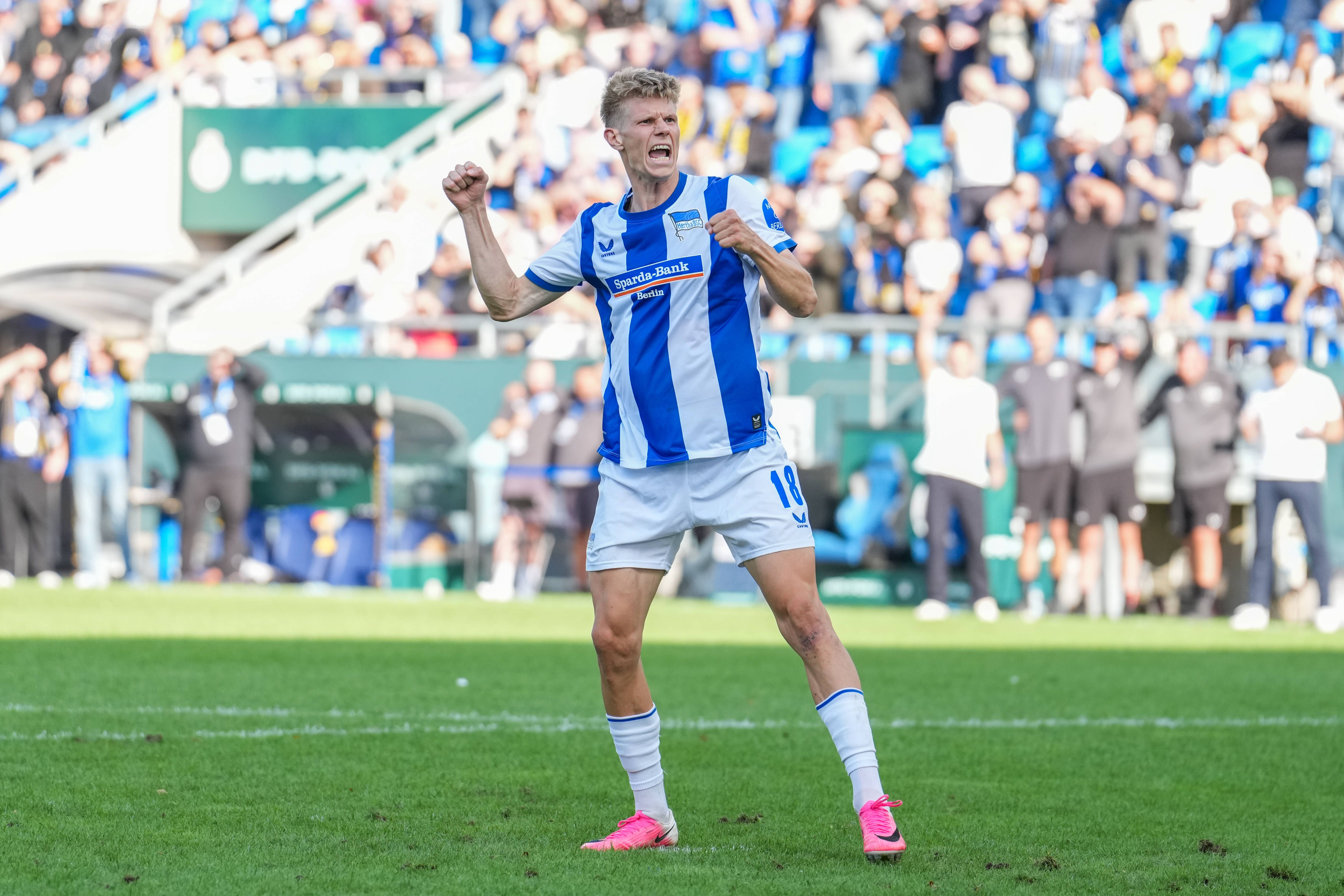 Doppelpack beim FC Augsburg! Luca Schuler rettet Hertha-Serie
