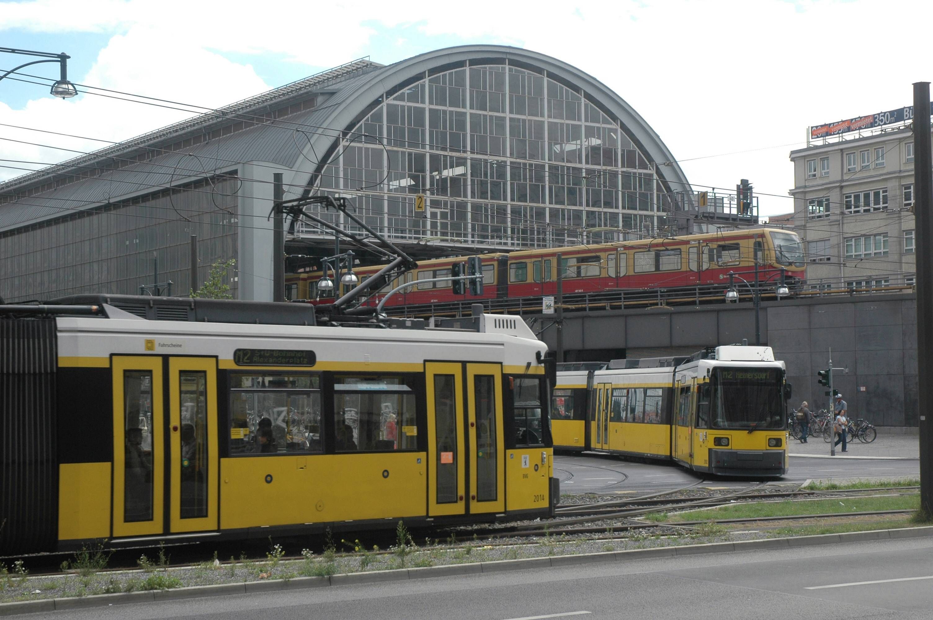 Berliner Linke will regieren: BVG und S-Bahn könnten in fünf Jahren eine Milliarde mehr kosten