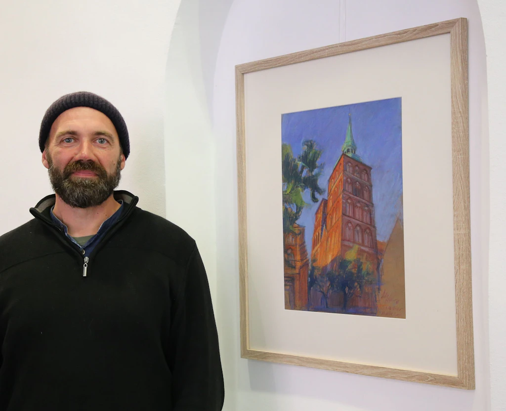 Neues Bild im Stralsunder Rathaus zeigt die Türme von St. Nikolai