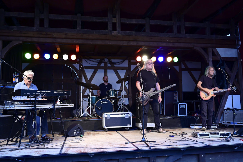 Engerling auf Tour: Wolfram Boddi Bodag, Hannes Schulze, Manne Pokrandt und Heiner Witte bei einem Konzert in Görlitz (Archivbild).