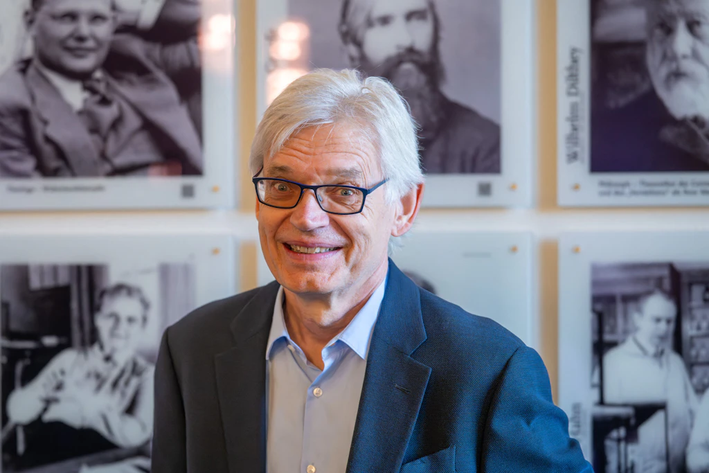 Medizin-Nobelpreisträger Peter Hegemann im Hauptgebäude der HU in Berlin. Seine Entdeckung im Bereich Neurowissenschaft gilt als wegweisend.