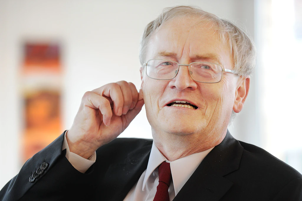 Der ehemalige Staatssekretär im Bundesinnenministerium und frühere Präsident des Bundesnachrichtendienstes (BND), August Hanning: Jetzt erst mal hinter Gittern.