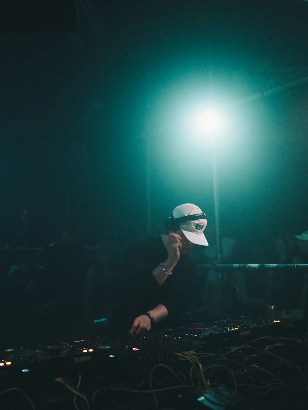 Liebt groovende Dembow-Beats aus Südamerika: Some Guest, Resident-DJ im Jasna