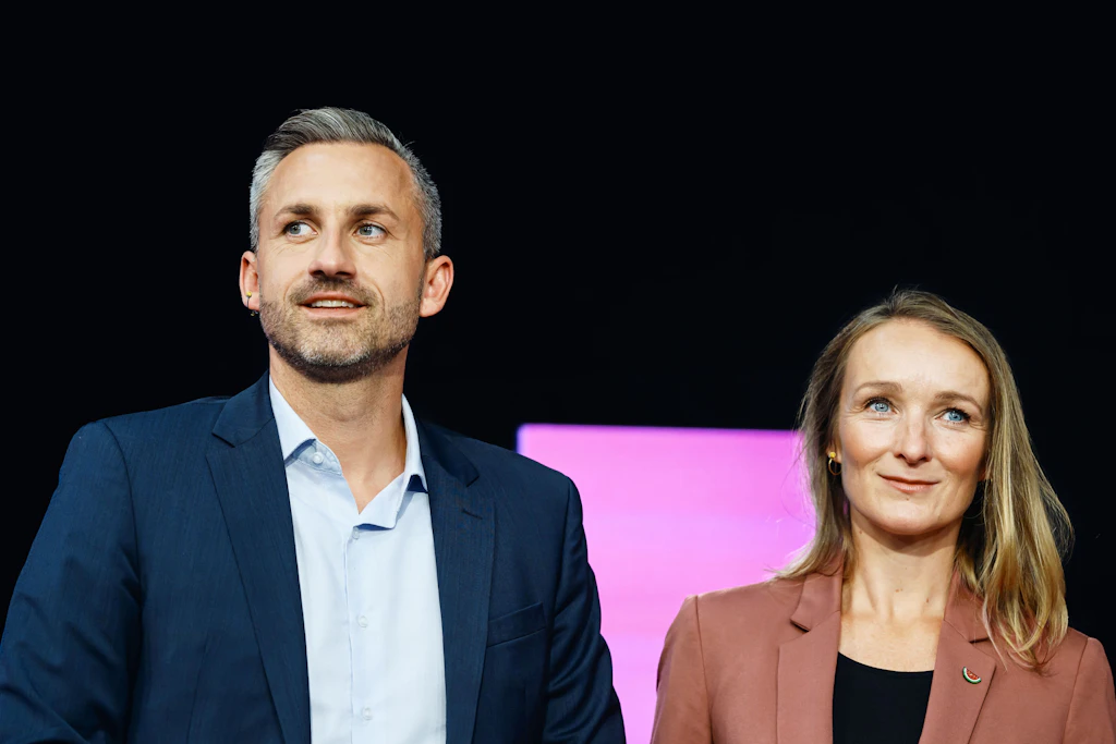 AfD-Fraktionschef Ulrich Siegmund und BSW-Co-Fraktionsvorsitzende Claudia Wittig fordern von der Landesregierung eine Friedensinitiative auf Bundesebene.