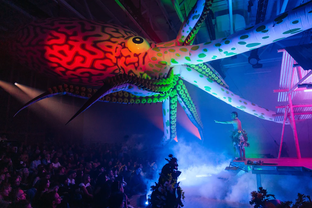 „Mindblowing“: Performance von Asiandopeboys beim Unsound in Warschau