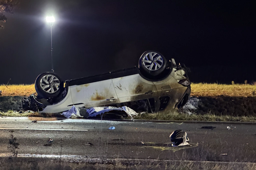 Auf der L 200 kam es am Mittwochabend zu einem schweren Unfall.