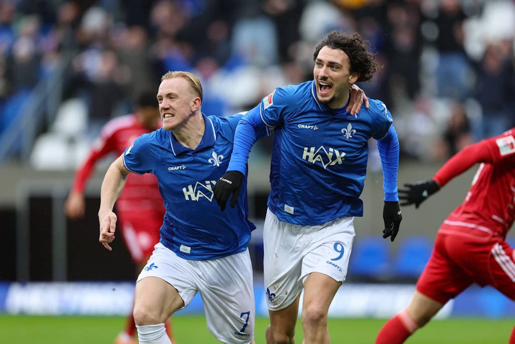 Isac Lidberg (l.) und Fraser Hornby verließen Darmstadt 98 im Sommer.