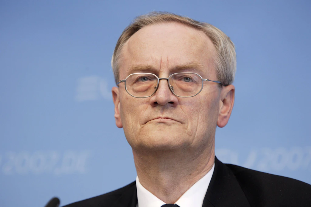 Die Anschuldigungen gegen den Ex-BND-Chef Hanning eröffnen eine Debatte um Beraterdienstleistungen ehemaliger Staatsbeamter.