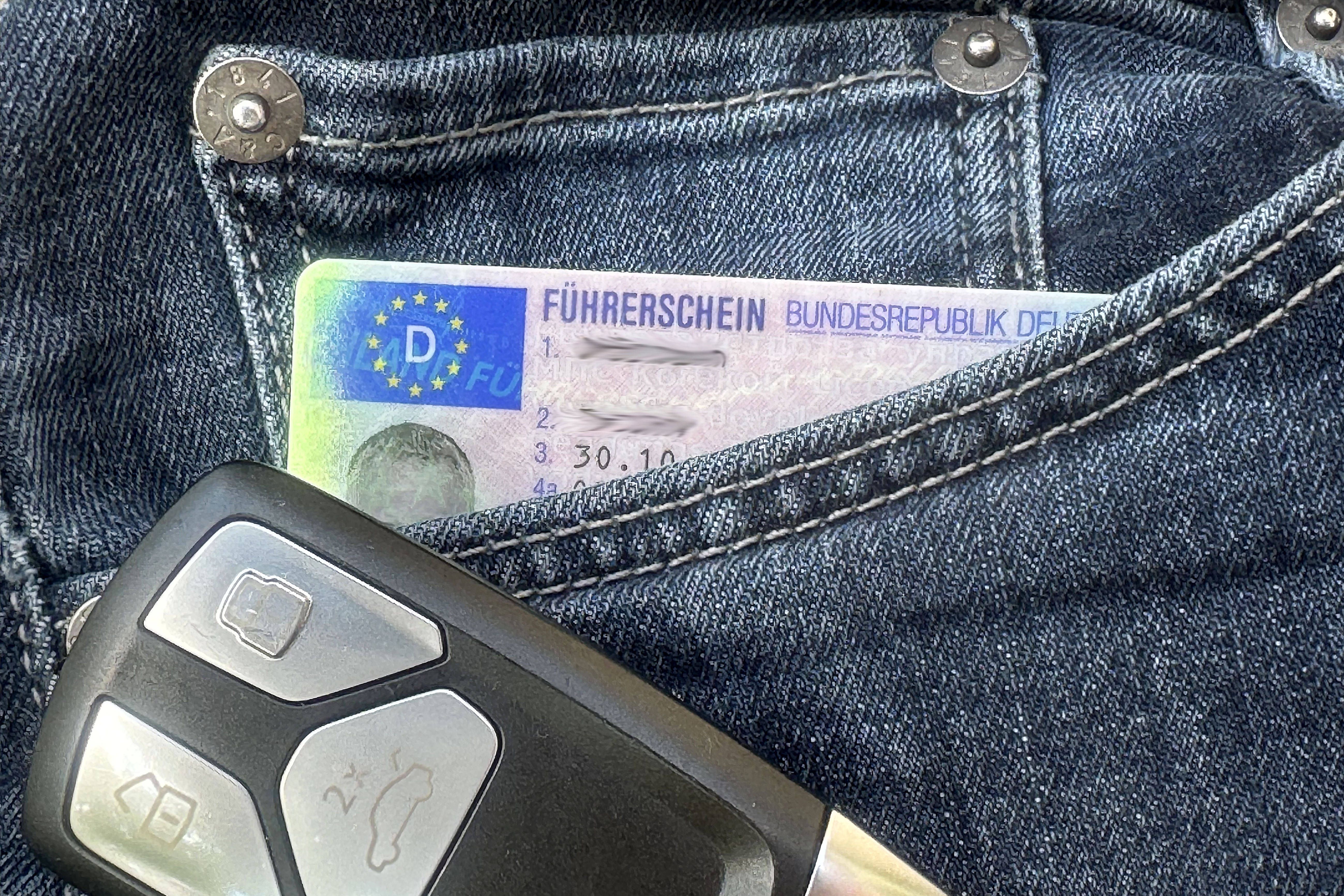 Führerschein-Hammer für Fahrschüler: So viel Geld könnten Sie bald sparen