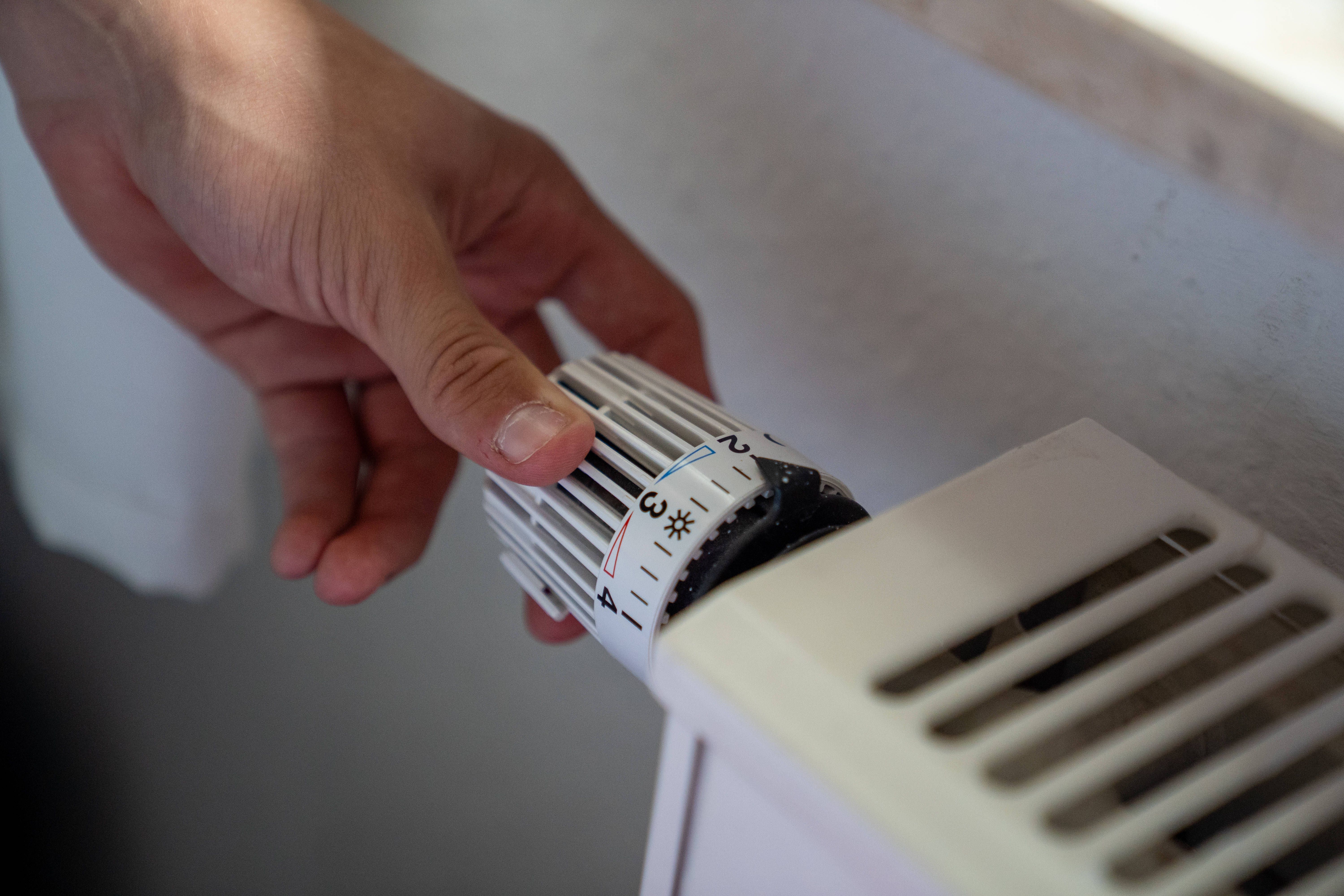Pulli oder Heizung? Ab dieser Temperatur sollten Sie reagieren