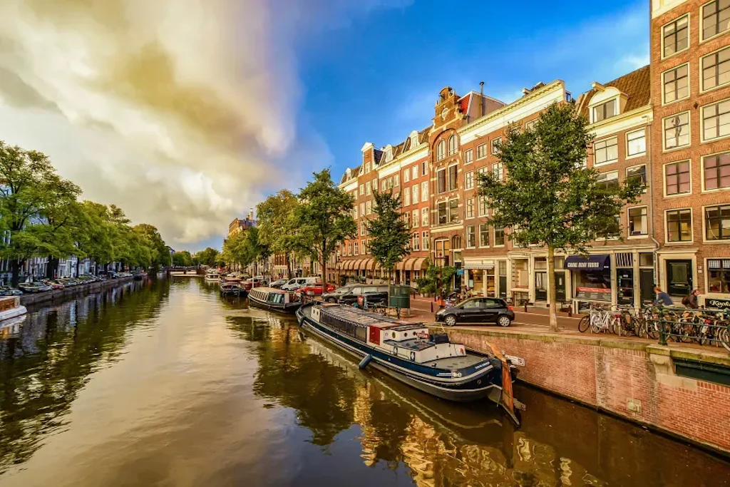 HOLLAND & FLANDERN