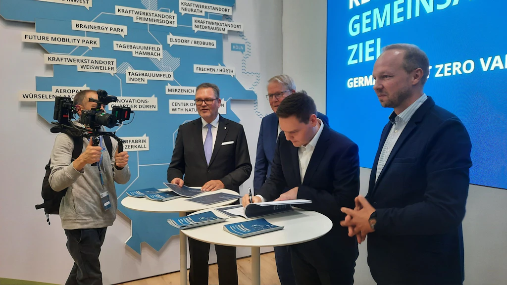 Expo Real in München: Vertreter der Lausitz und drei weiterer Net-Zero-Regionen unterzeichnen eine Kooperationsvereinbarung für schnellere Verfahren.