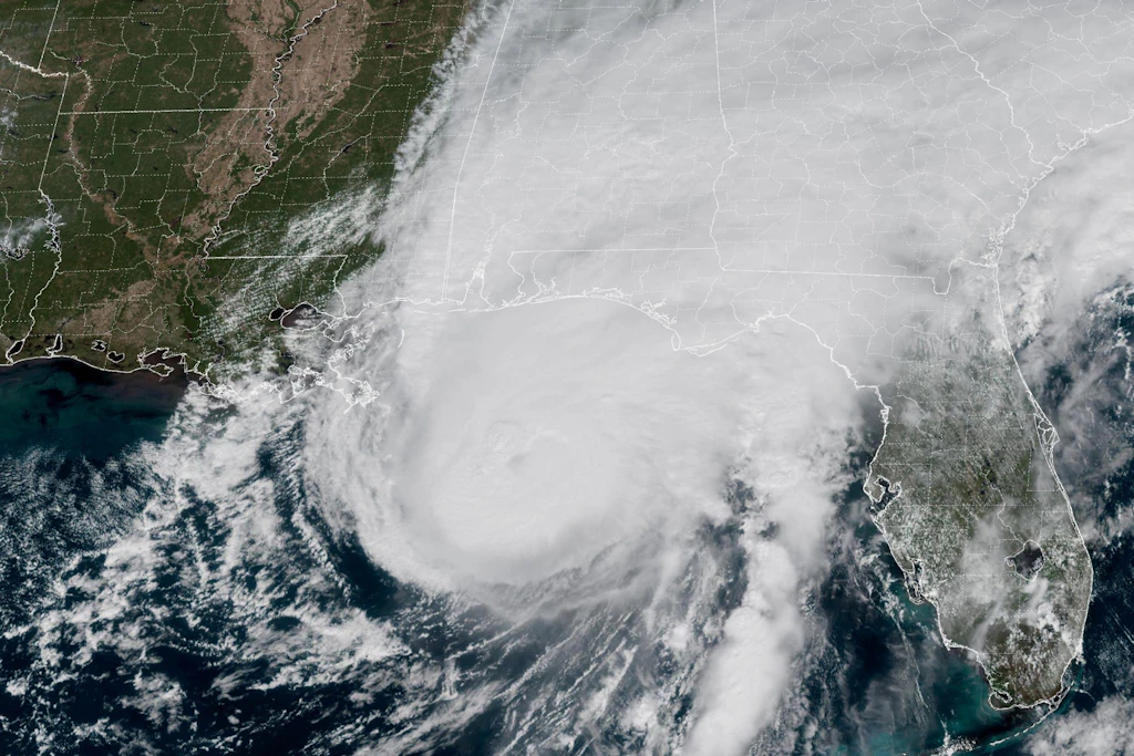 Satellitenbild des Hurrikans „Isaias“, der sich der Golfküste von Alabama und Florida nähert.