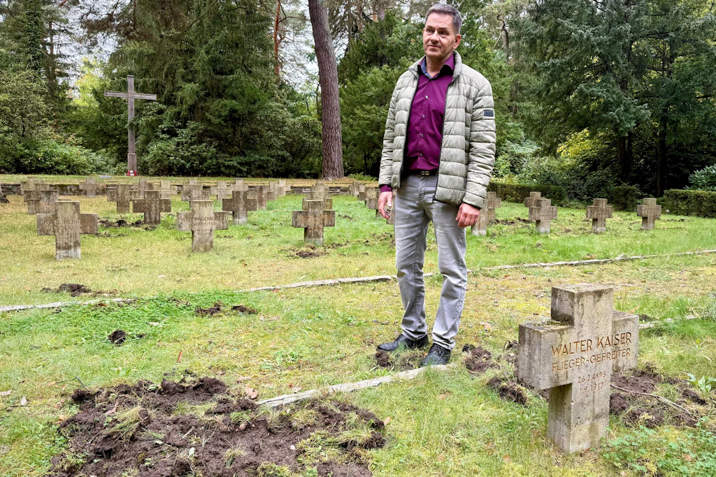 Der Chef: Olaf Ihlefeld leitet seit 37 Jahren den Südwestkirchhof Stahnsdorf.