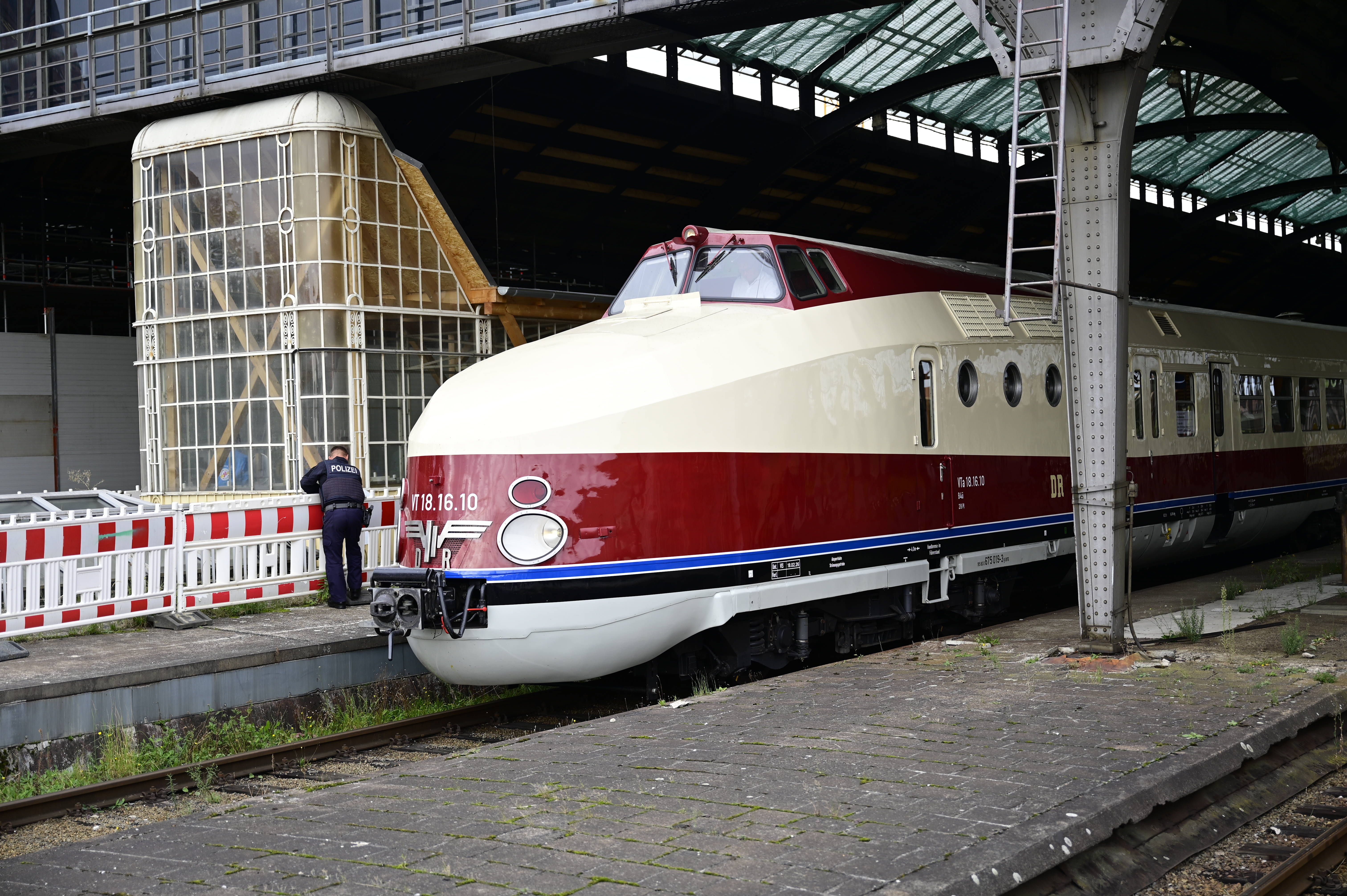 Ost-Legende auf großer Fahrt: DDR-Zug SVT Görlitz meistert große Deutschland-Tour