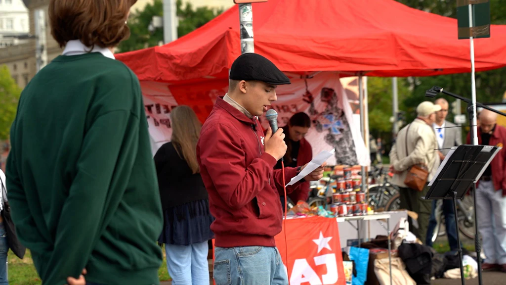 Schulstreik gegen Wehrdienst in Leipzig