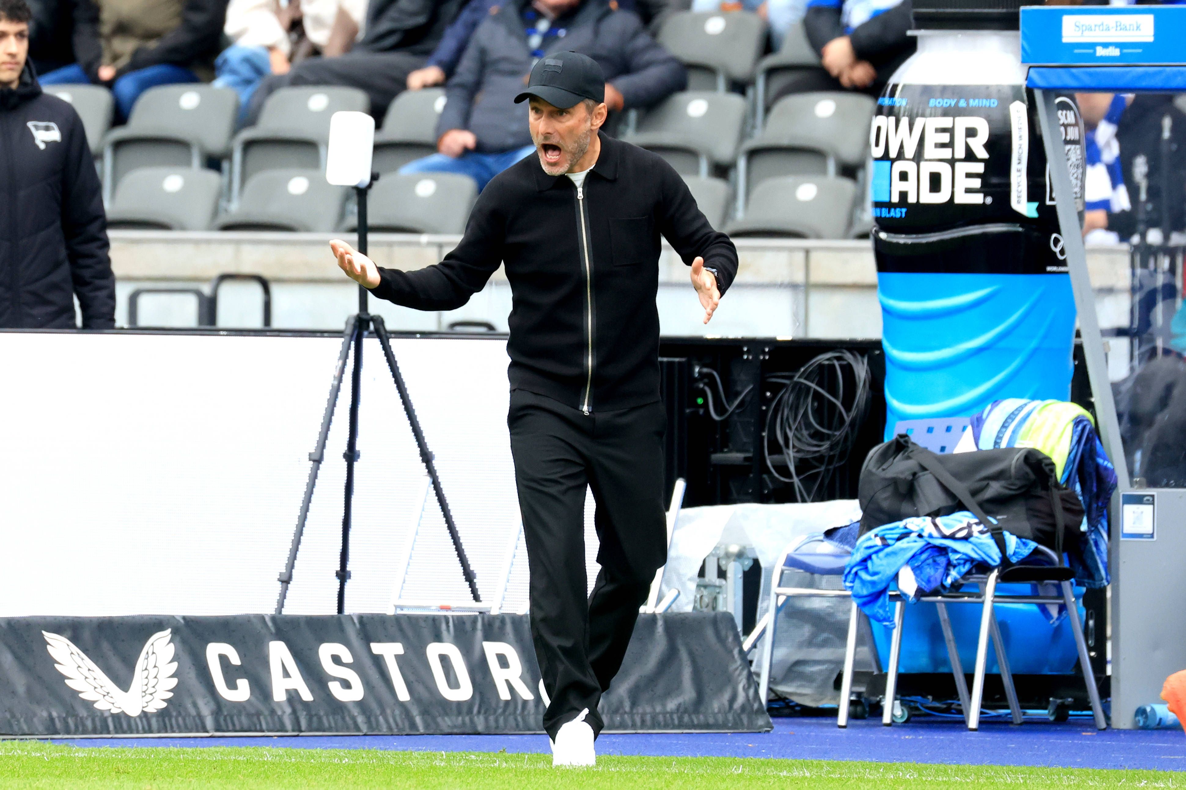 Hertha-Coach Leitl gibt Vollgas: Erst Kabinenpredigt, dann Spionagetour