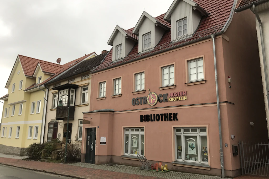 Das einzige Ostrockmuseum Deutschlands in Kröpelins Hauptstraße Nr.5