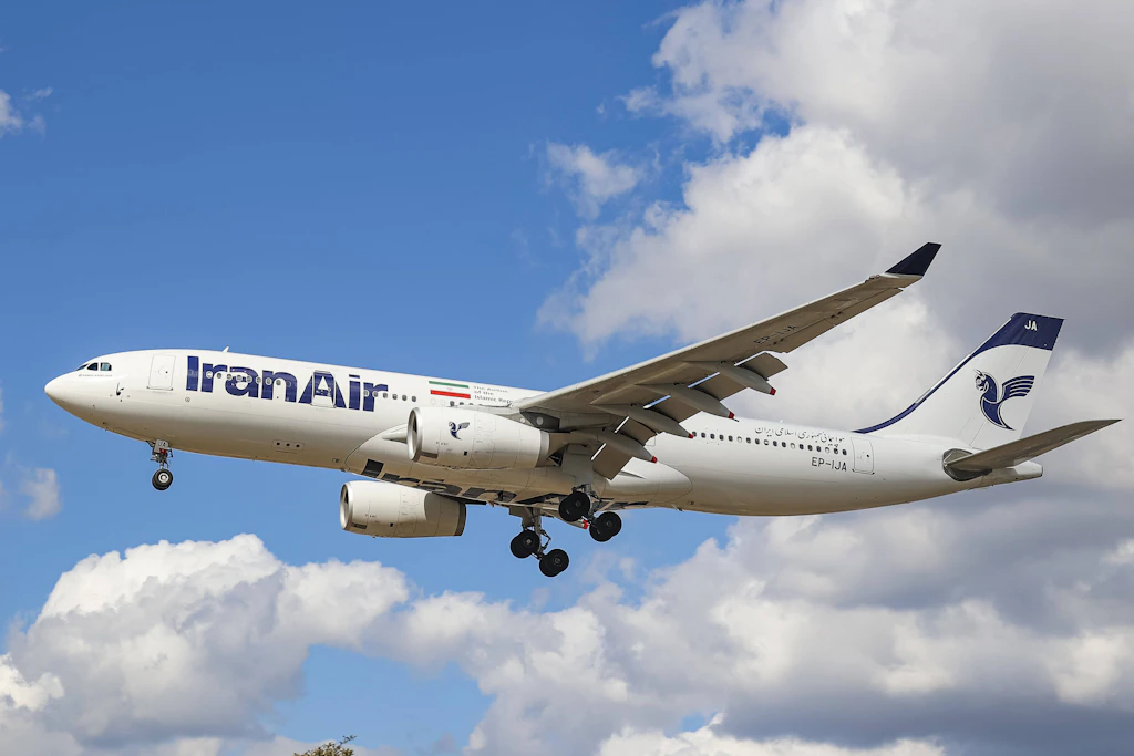 Flugverbot für ein ganzes Land: Wie Sanktionen der USA den Iran isolieren