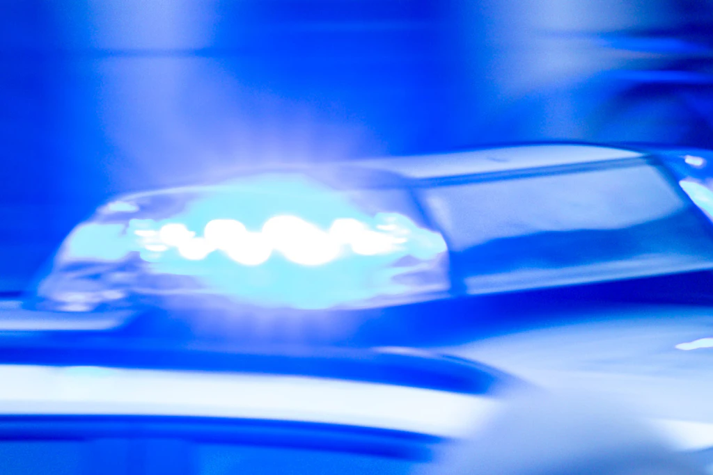 Die Polizei konnte den mutmaßlichen Täter rasch ausfindig machen: Der Syrer befindet sich inzwischen in Untersuchungshaft. (Symbolbild)
