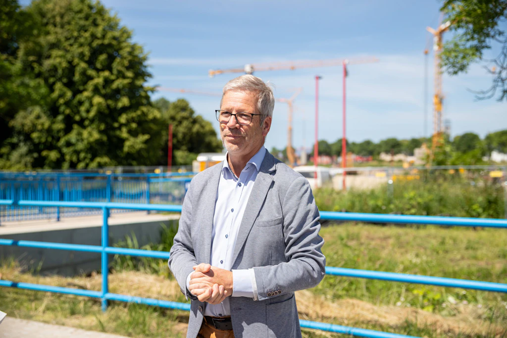 Bürgersprechstunde: Greifswalds Oberbürgermeister bietet am Dienstag Gespräche für Fragen und Anliegen an.