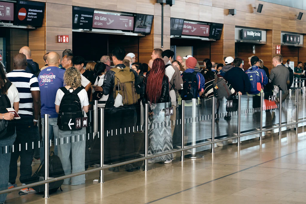 Chaos-Tage am BER: Ferienansturm, Baustellen und der Ryanair-Abschied
