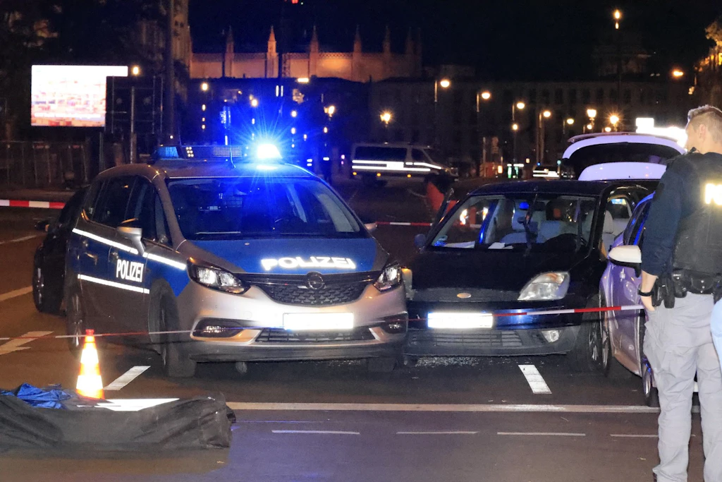 Ein Polizist hat am Dienstagabend auf einen Autofahrer geschossen. 