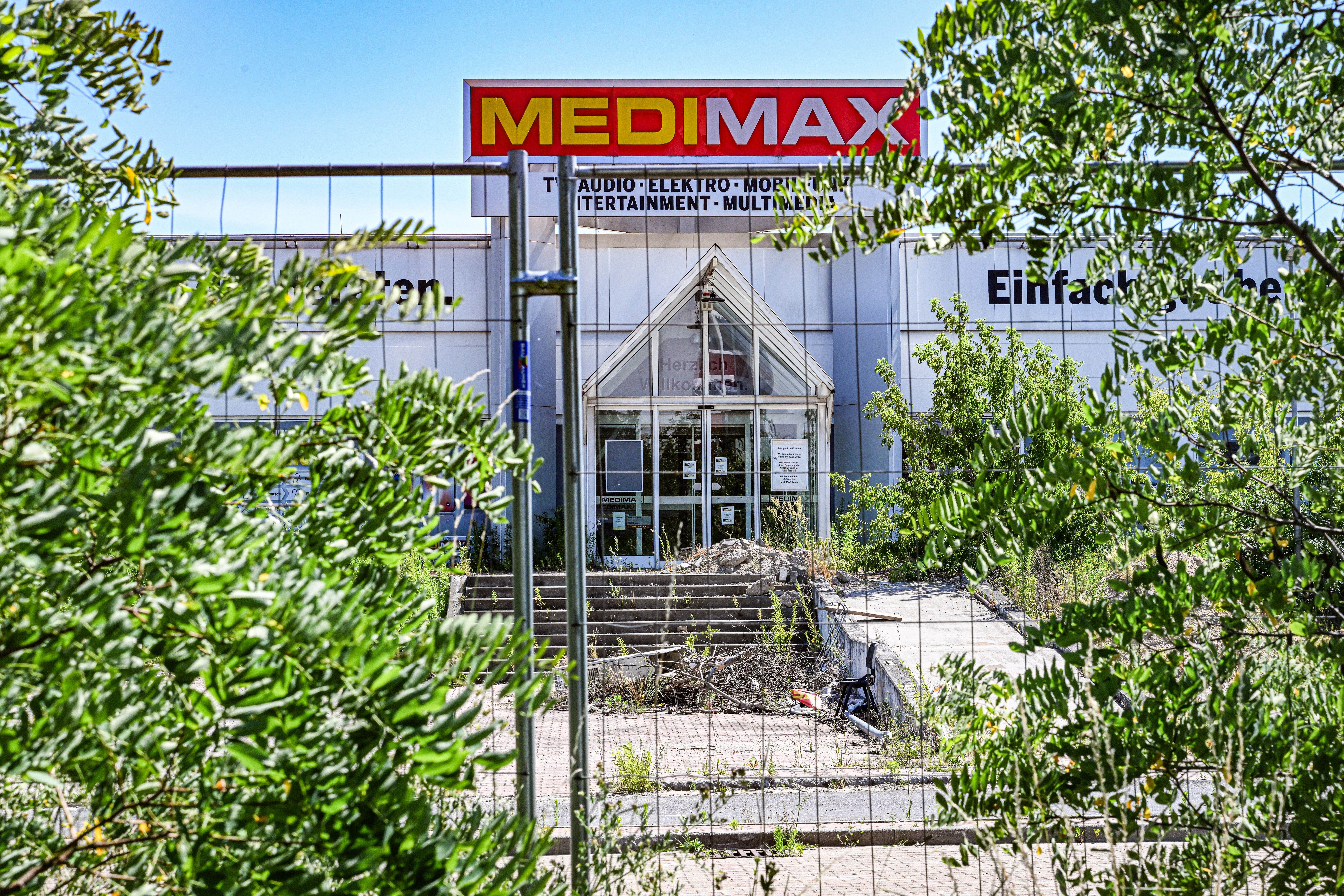 Technikkaufhaus Medimax verschwindet aus Marzahn-Hellersdorf: Riesiger Räumungsverkauf läuft jetzt!