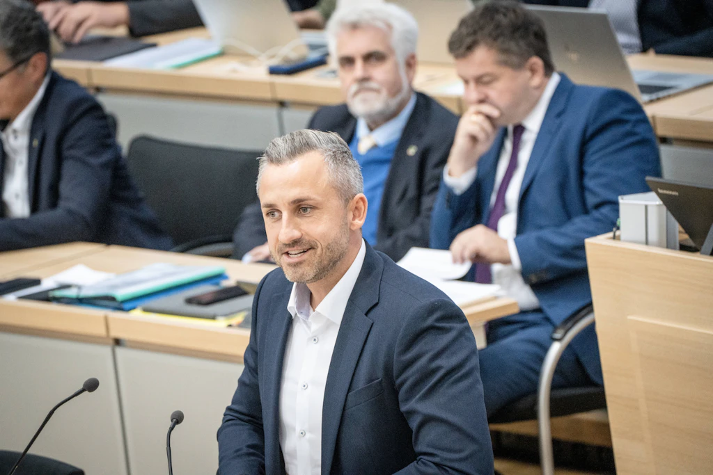 Ukrainekrieg im Landtag: AfD und BSW gegen alle anderen