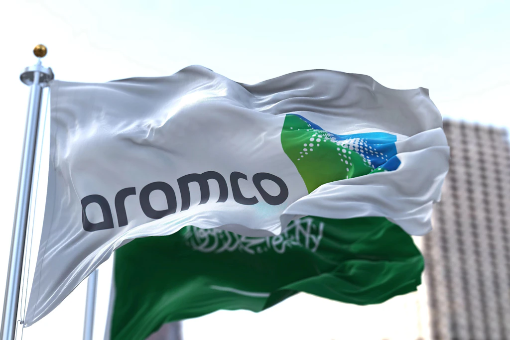 Bei einem Angriff der Huthis auf Saudi-Arabien wurde ein Gebäude des staatlichen Ölkonzerns Aramco in Dhahran getroffen.