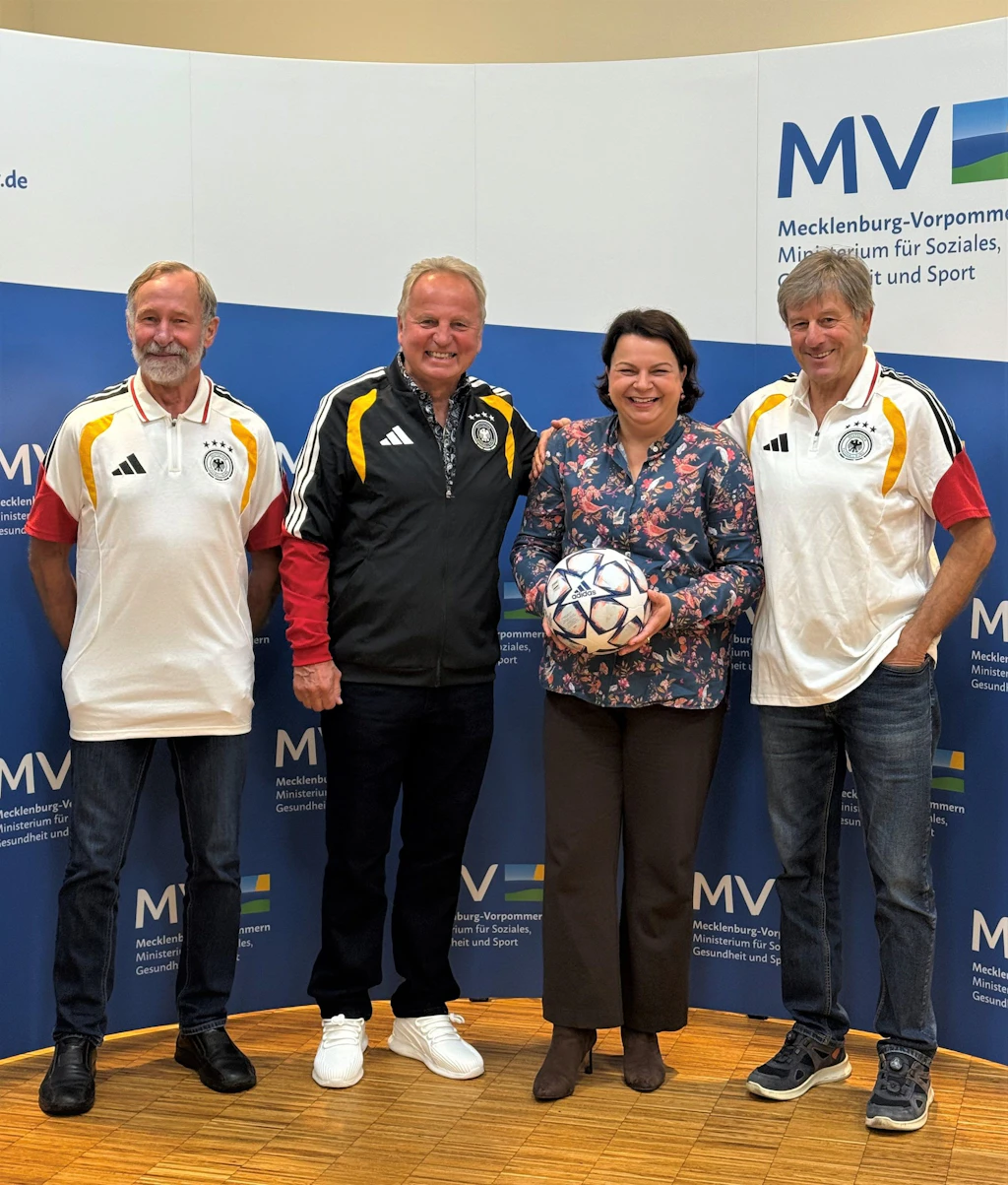 Drei Fußballer aus Rostock und Marlow erreichen Finalrunde der Ü70-WM